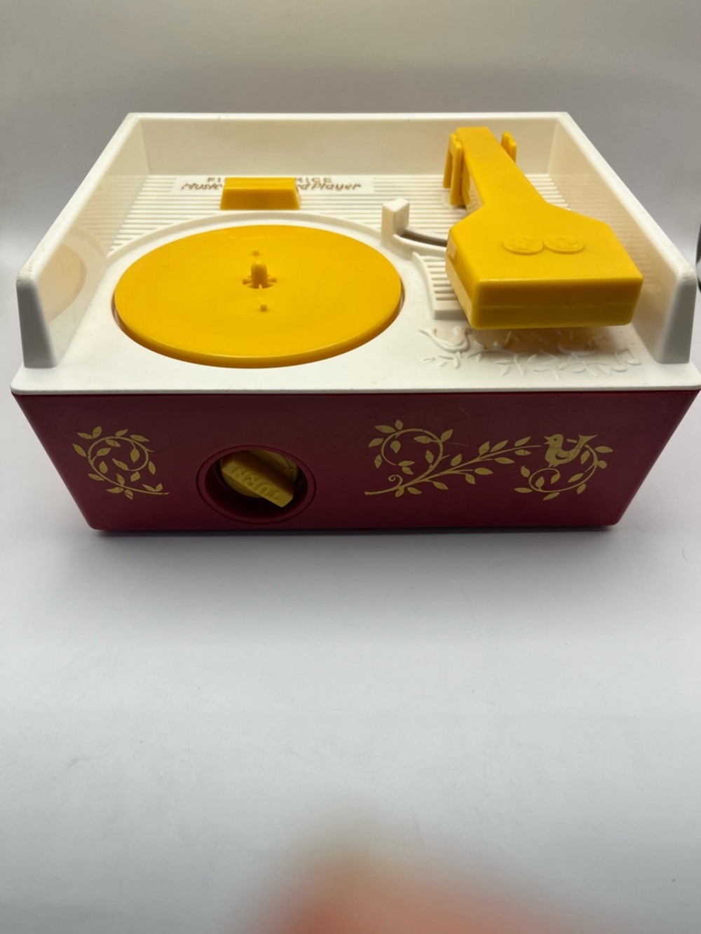2014 Fisher-Price Toy Record Player Turntable - Yellow & White on Red